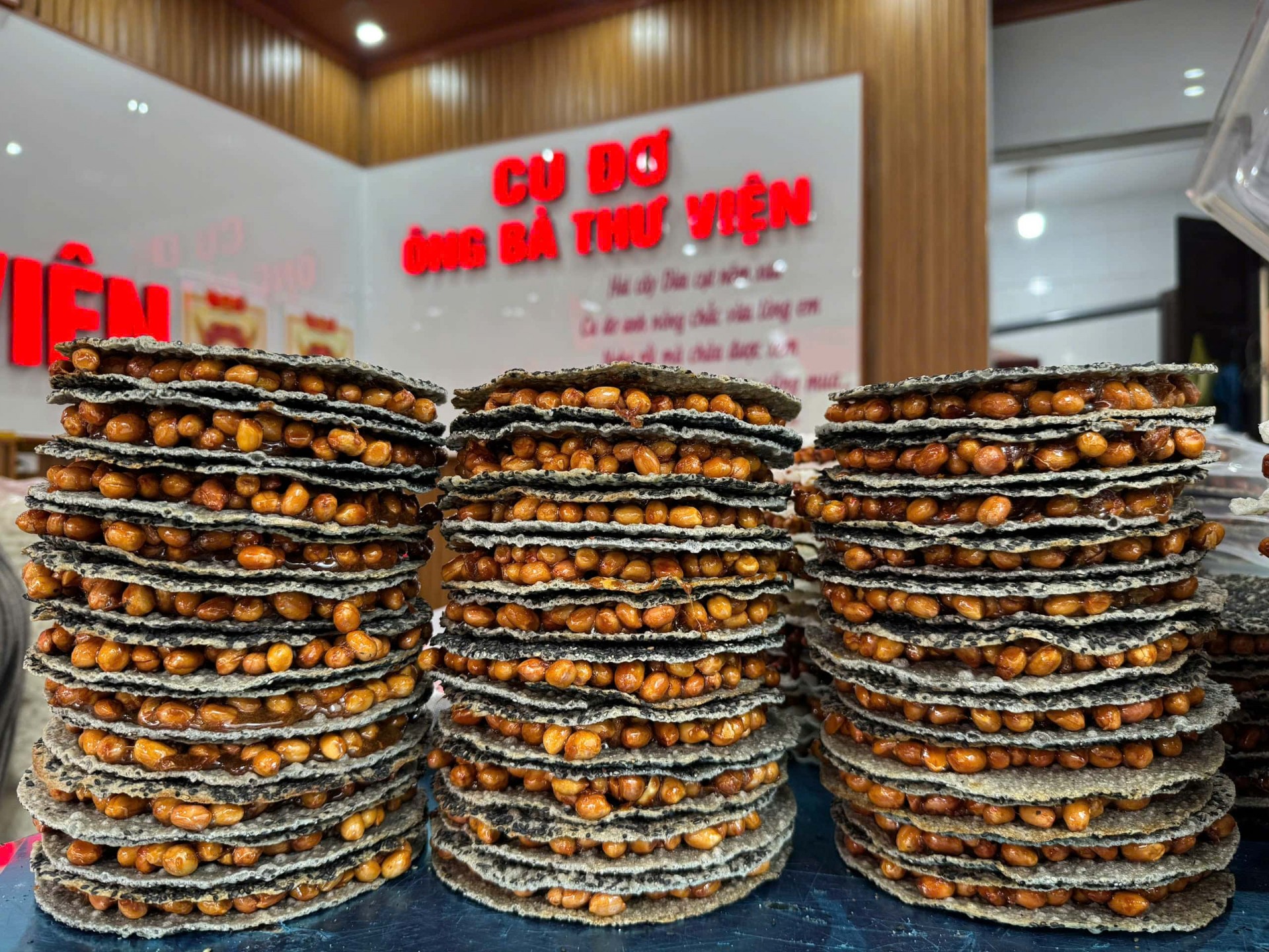 Cu đơ Thư Viện
